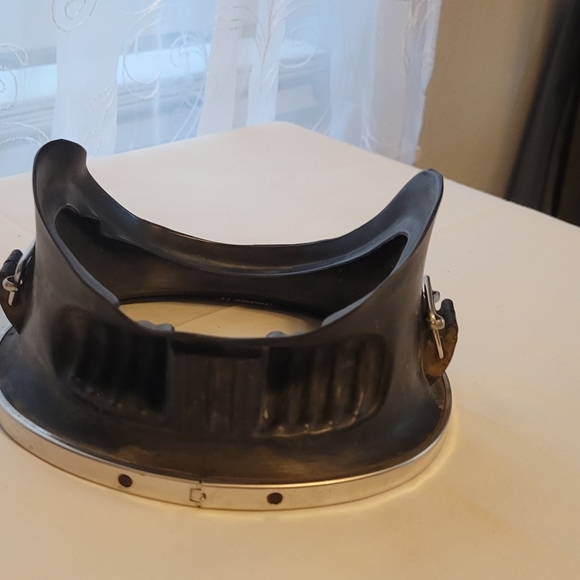 ❤ VINTAGE SCUBA DIVING MASK - Picture 3 of 14